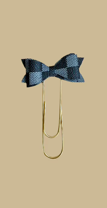 4" Faux Leather Checkered Bow/Gold Paper Clip