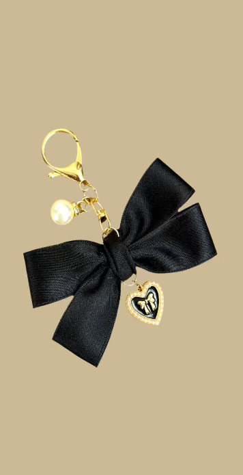 Sweetheart Ribbon Charm Clip